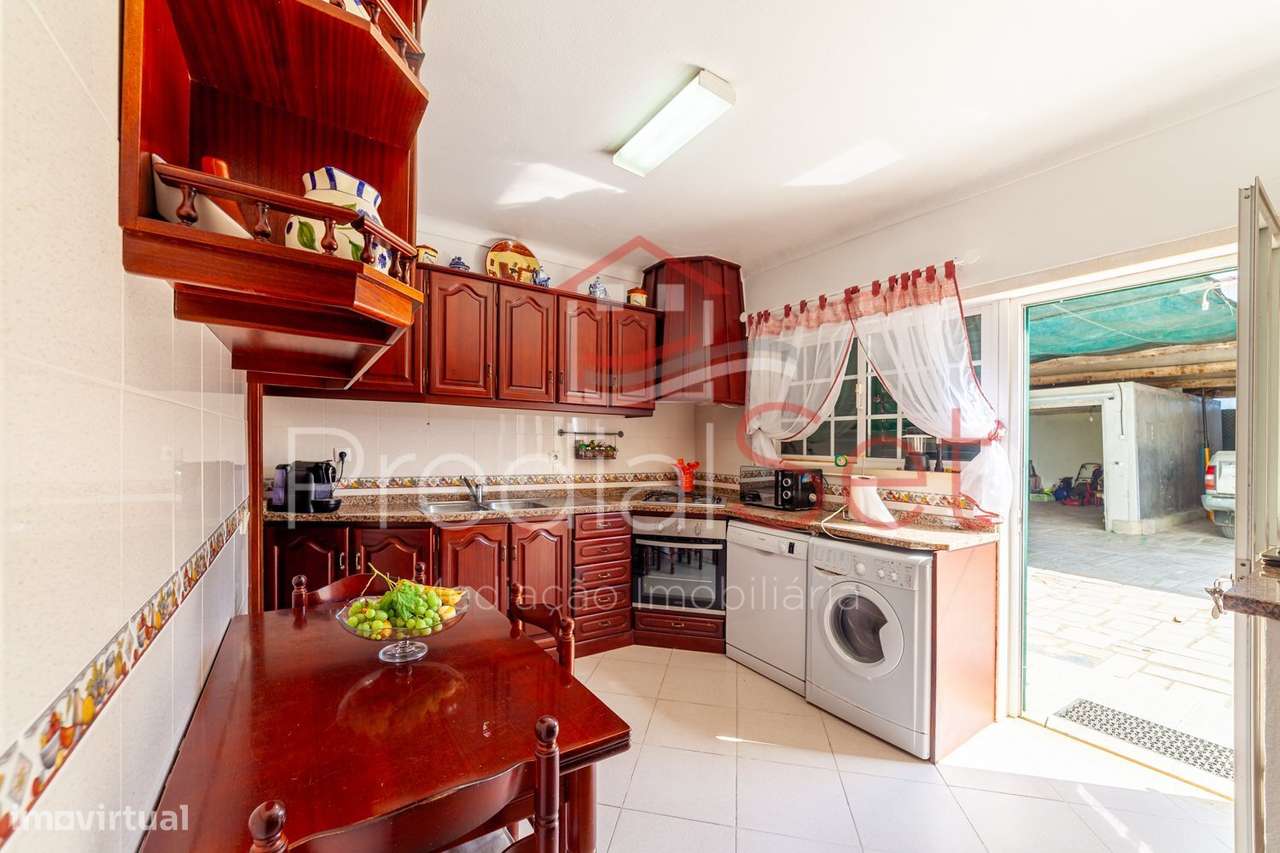 Moradia T4 em Quintinha - Palmela-39