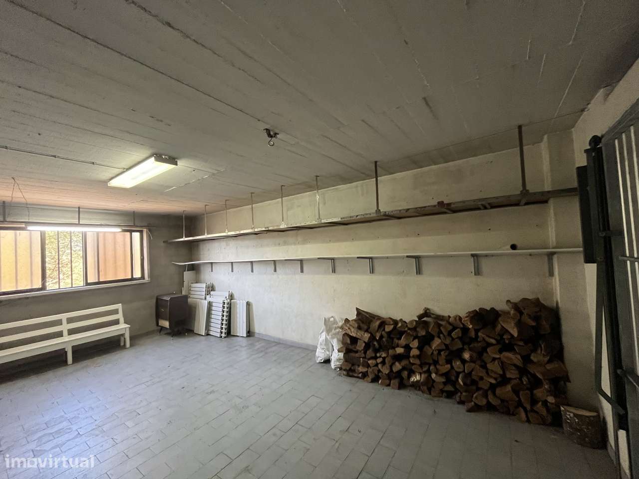 Garagem Linda-a-Velha - Grande imagem: 2/3