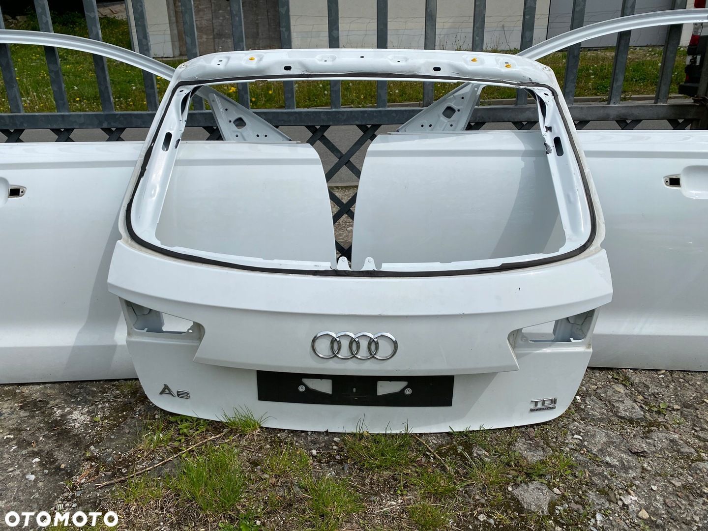 KLAPA TYŁ AUDI A6 C7 4G0 4G9 KOMBI BIAŁA - 1