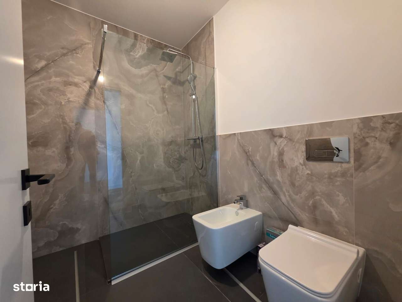 Vilă de lux în zona Emil Racovita-13