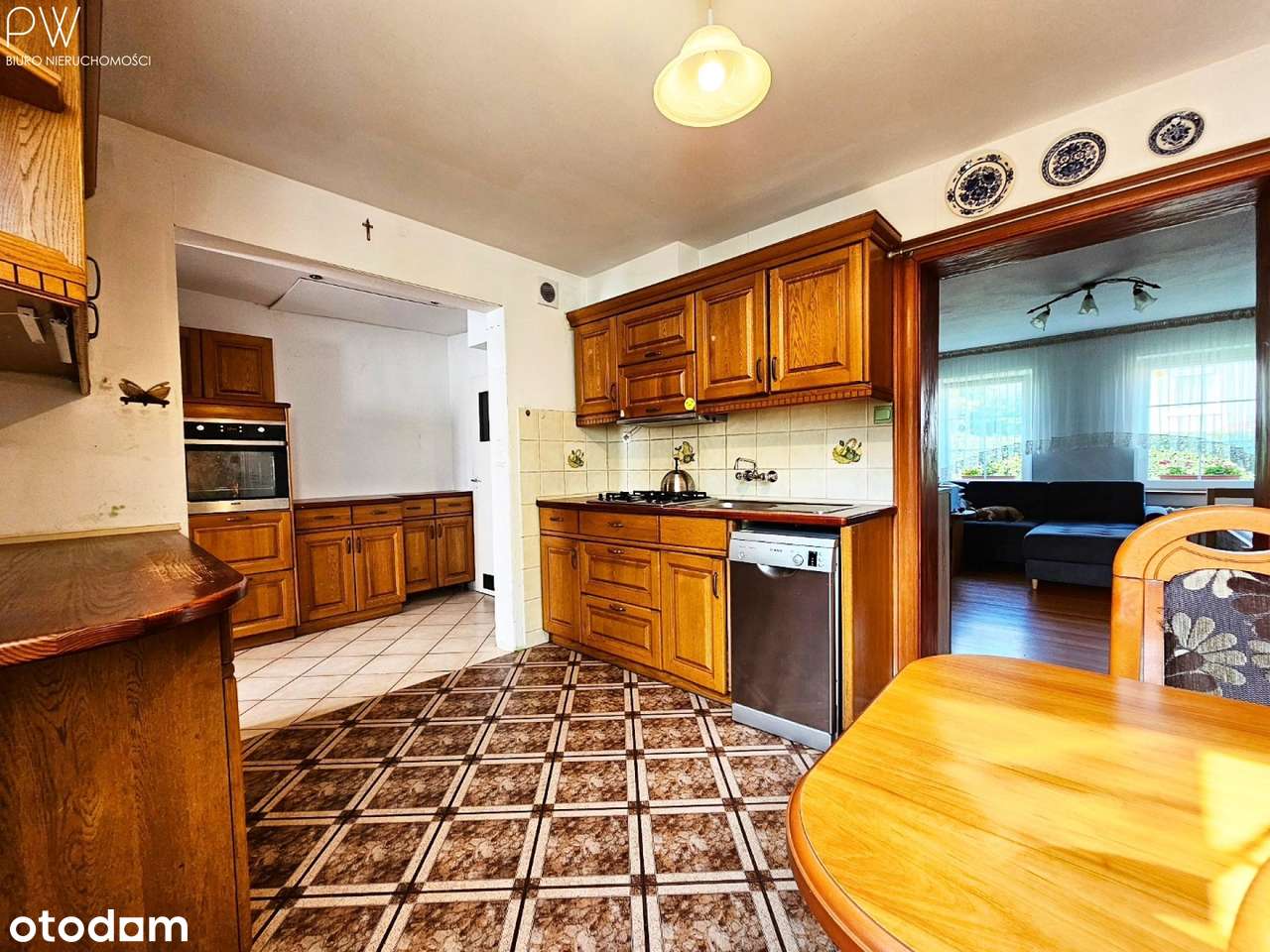 Bezczynszowe mieszkanie z ogródkiem-1