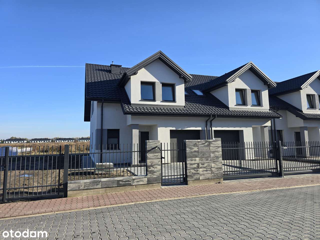 Nowoczesny dom w Ożarowie Mazowieckim - Bezpośrednio - Pełny obrazek: 4/12