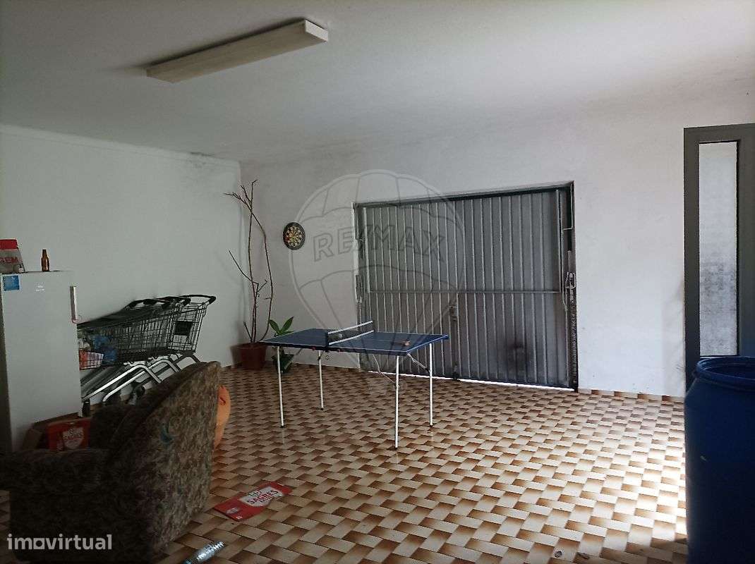 Moradia T4 para venda-16