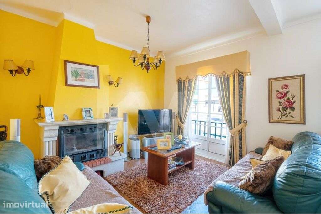 Moradia Duplex T3+T1 com logradouro e garagem em, Azinhal perto de 2 c - Grande imagem: 4/37