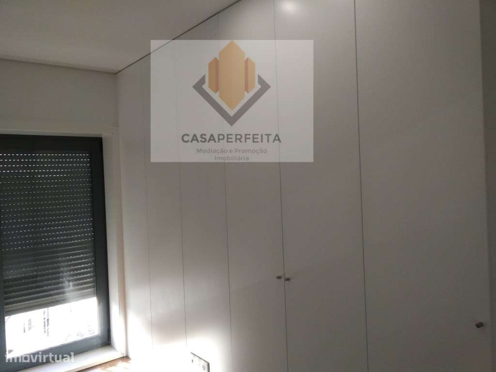 Apartamento T4 totalmente Remodelado -Boavista-17