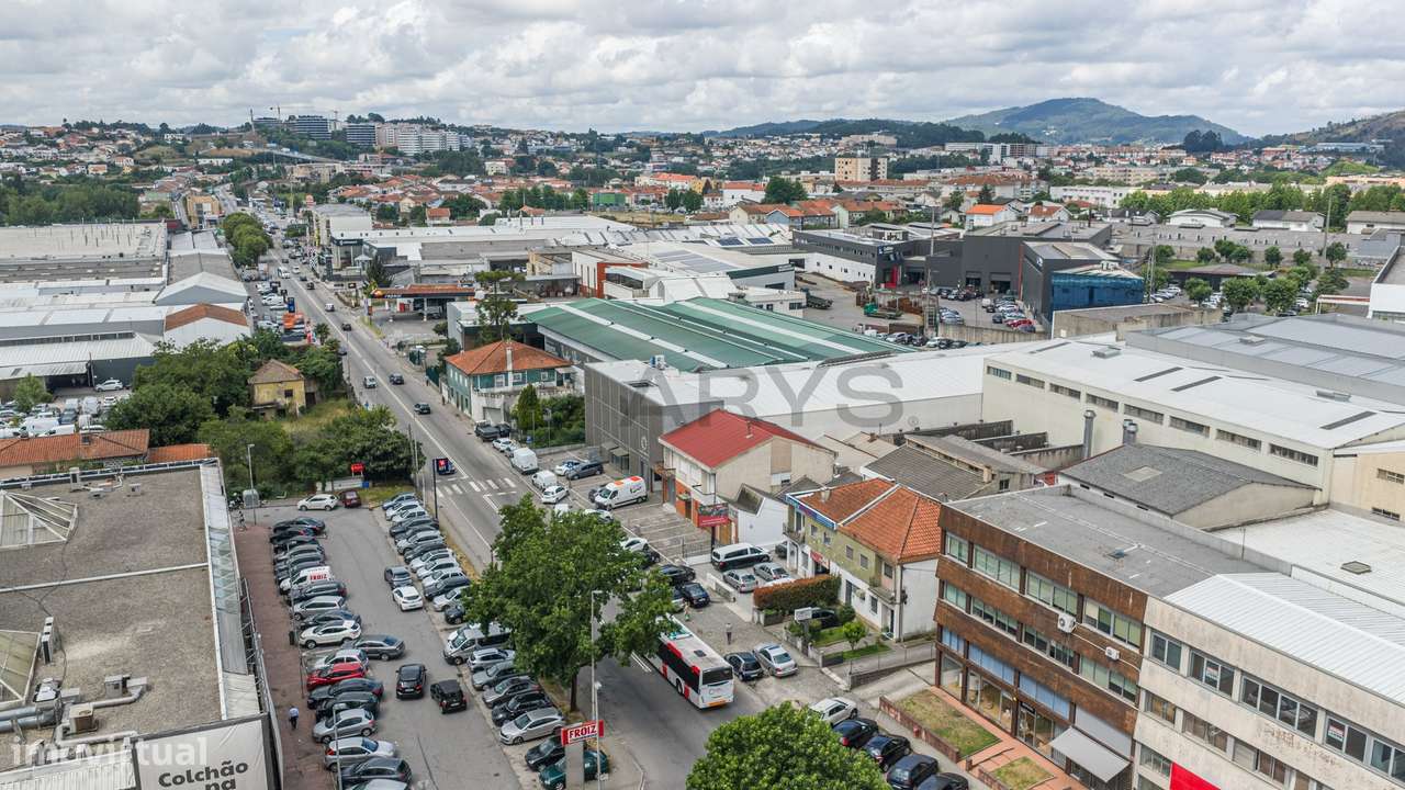 Armazém e Habitação em Ferreiros-35