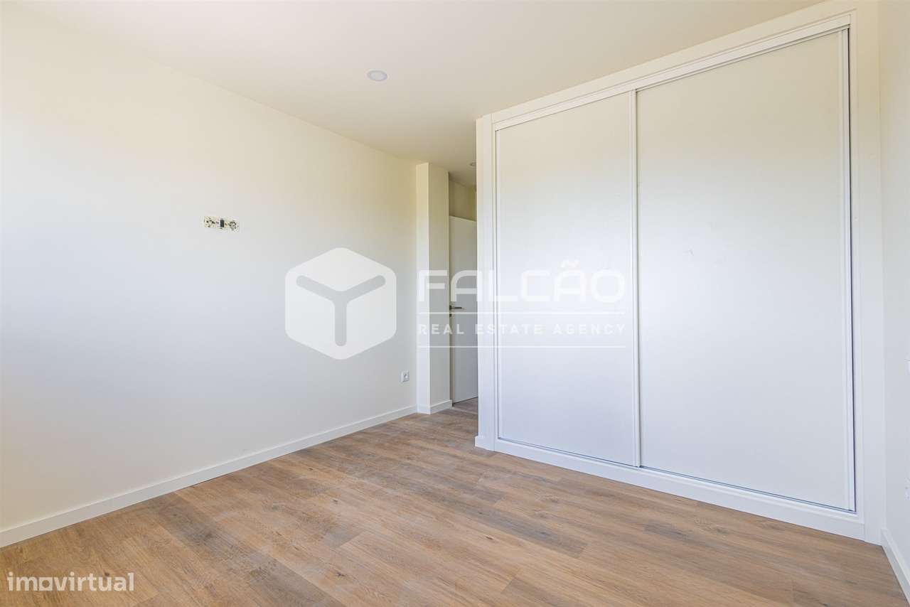 Apartamento T2 Venda em Santarém (Marvila), Santa Iria da Ribeira de S-10