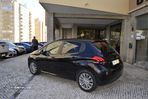 Peugeot 208 1.2 PureTech Signature - 8