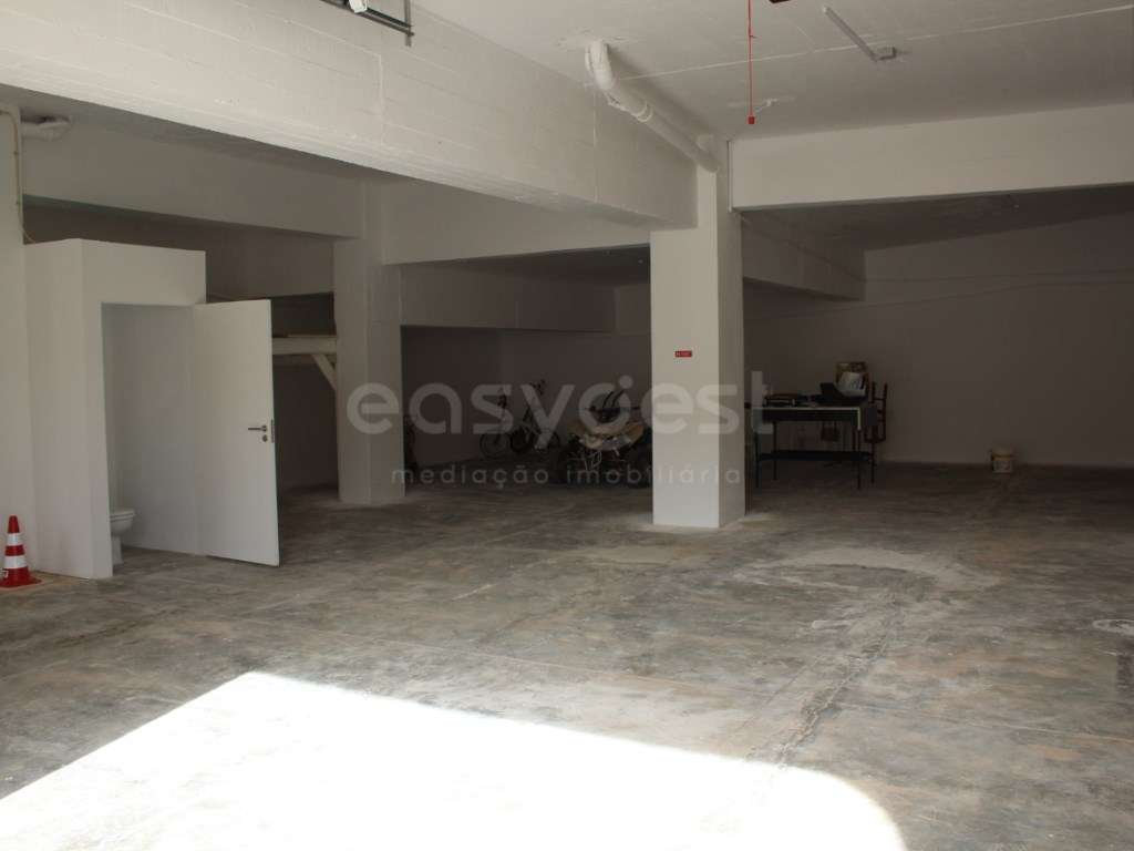 Armazém para diversas atividades industriais - Grande imagem: 5/28