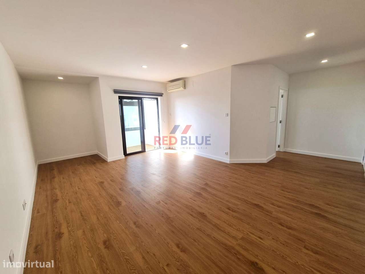 APARTAMENTO T1, VISTAS DE MAR, PÓVOA DE VARZIM - Grande imagem: 3/16