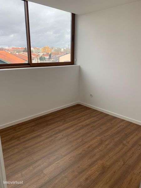 Apartamento T0 Edificio Urban 47 Senhora da Hora com garagem - Grande imagem: 5/12