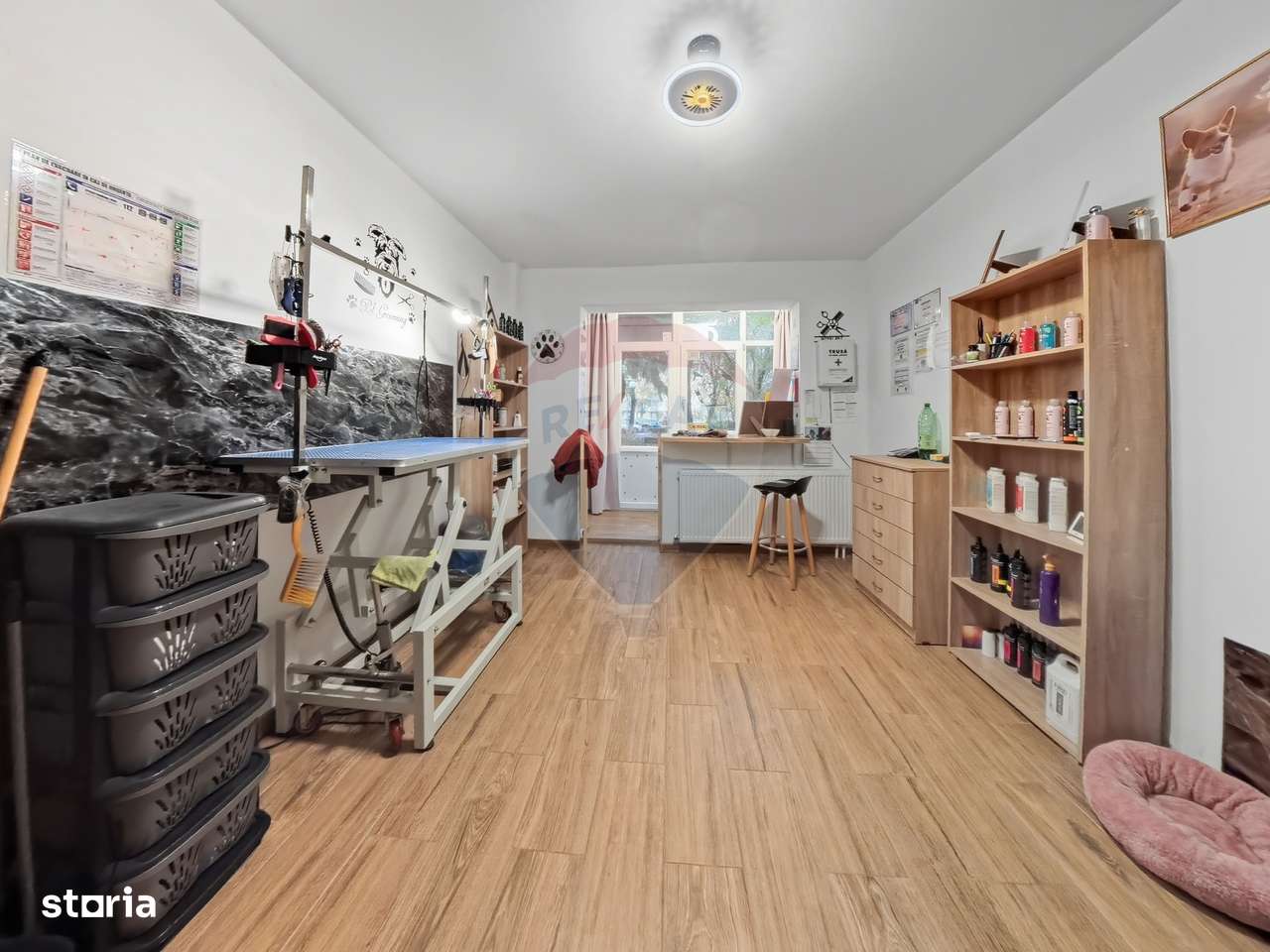 Rezervat! Spațiu comercial la parter de vânzare Mioritei - Bacau - Imagine principală: 3/7