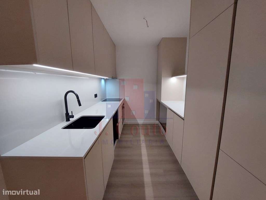 Apartamento T2 em Caldas da Rainha-1