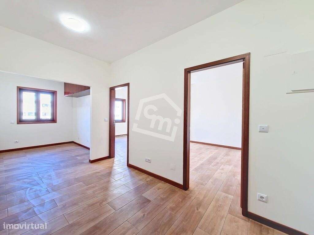 Venda de T3 na Marginal de Matosinhos com Garagem-19