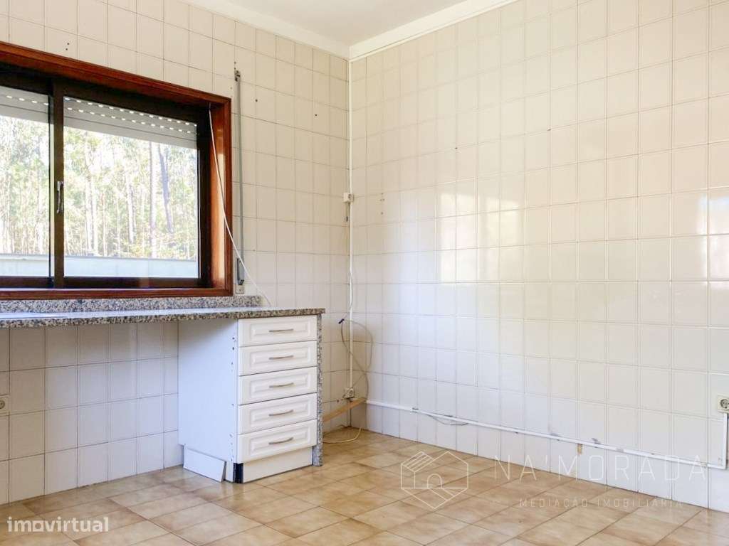 Apartamento T-3 em Santa Maria da Feira, próximo aos Passionistas-5