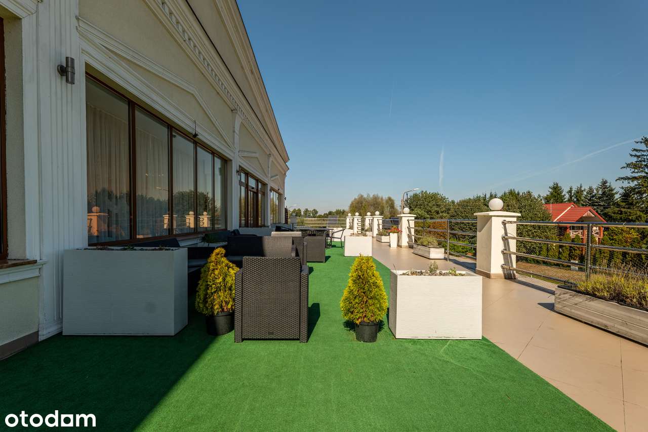 Obiekt hotelowo-restauracyjny z marketem i piekarnią i klubem w Kocku - Pełny obrazek: 5/18