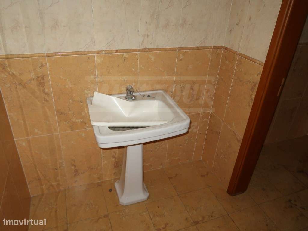 Armazém na Vila Amélia, Quinta do Anjo-33