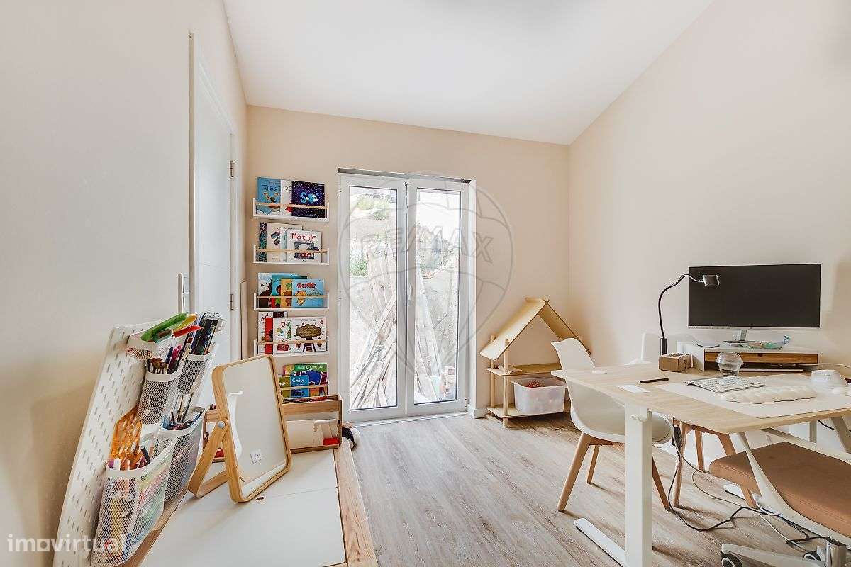 Moradia T4 para venda-15