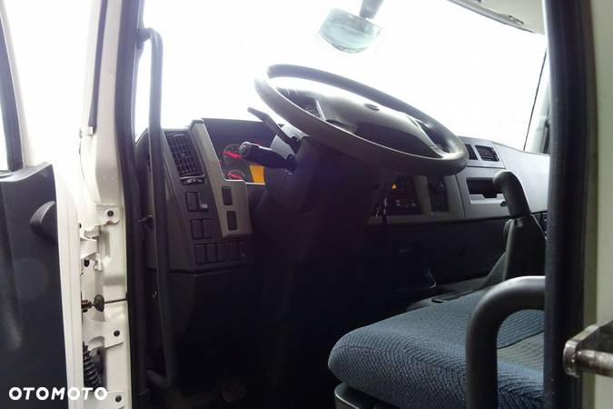 Volvo FE 280 Sypialna Euro 5  Kontener winda 3.0T sprowadzony! - 36