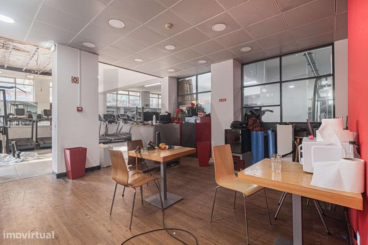 Garagem com 1016m2 utilizada para serviços | Mina D'Água - Grande imagem: 4/28