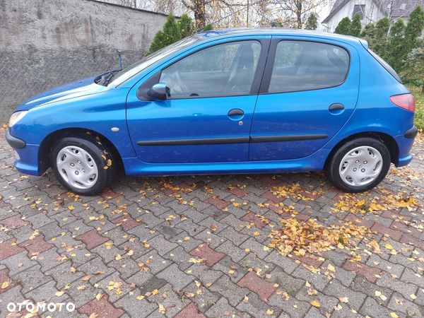 Peugeot 206 - 3