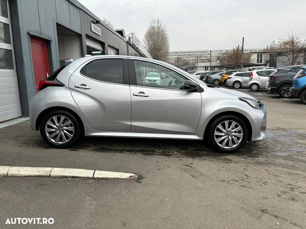 Mazda 2 - 13