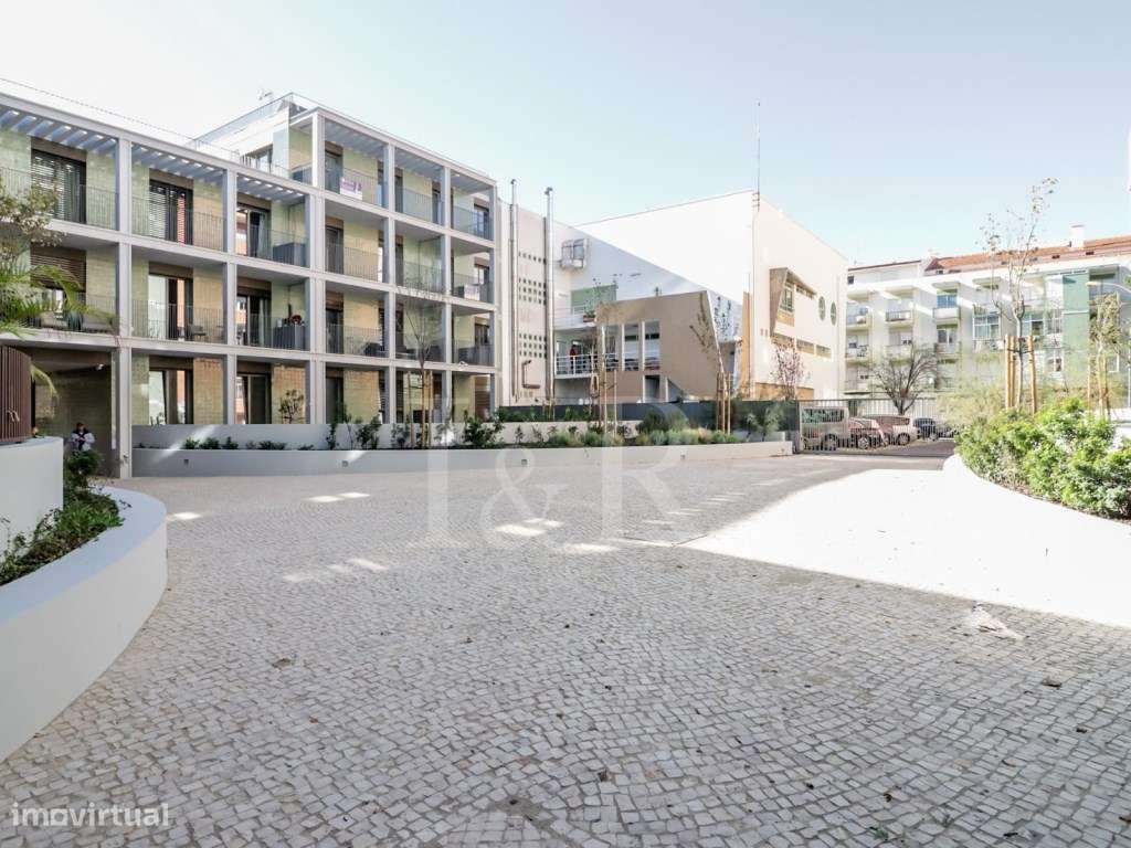 Penthouse T4+1 com terraço, piscina e vista rio no Dafundo, Oeiras-49