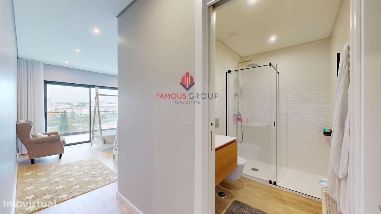 Penthouse T5 exclusiva com acabamentos de luxo - Portimão-14