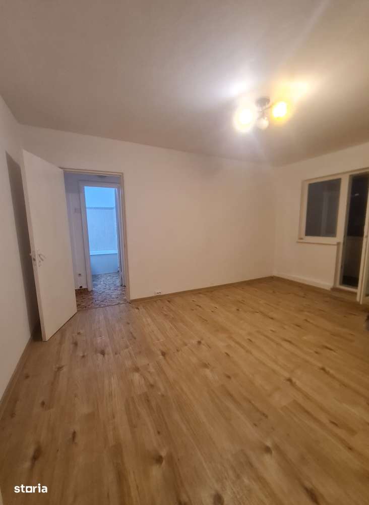 Apartament 2 camere semidecomandat – Pacurari-0