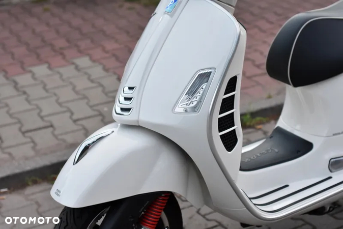 Vespa GTS - 4