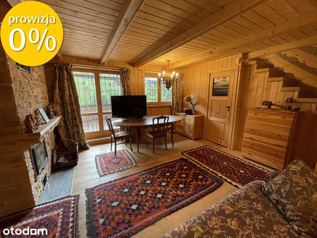 Podwójny dom z bala w enklawie ciszy i zieleni.-15