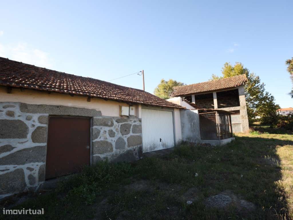 Casa para Restauro + Terreno 1700m² - Grande imagem: 5/18