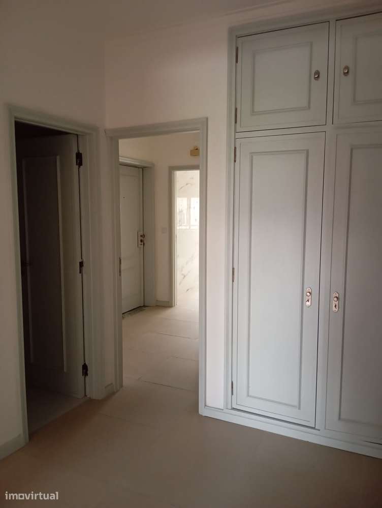 Magnífico apartamento T2 em S. João da Madeira-12