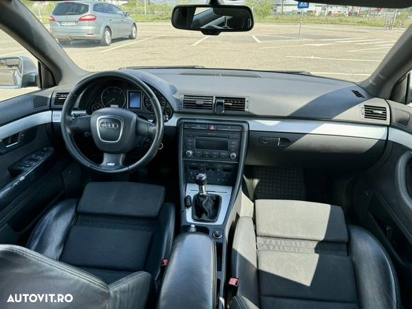 Audi A4 2.0 TDI - 11