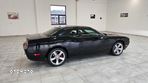 Dodge Challenger 5.7 R/T - 12