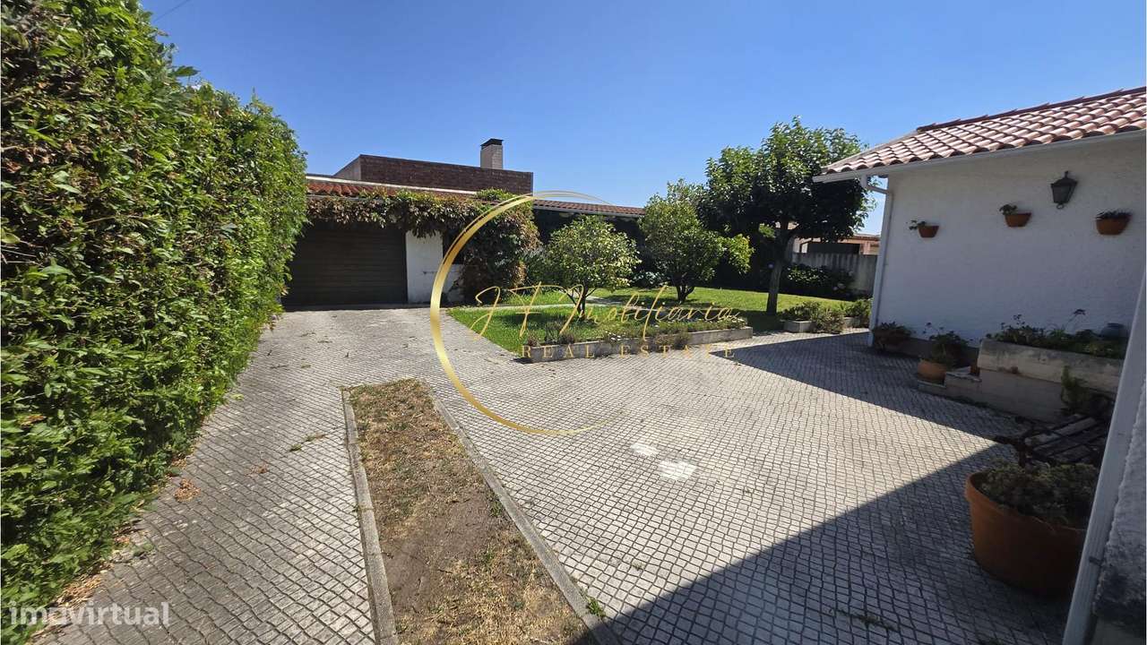Moradia Isolada T5 em Ilhavo-5