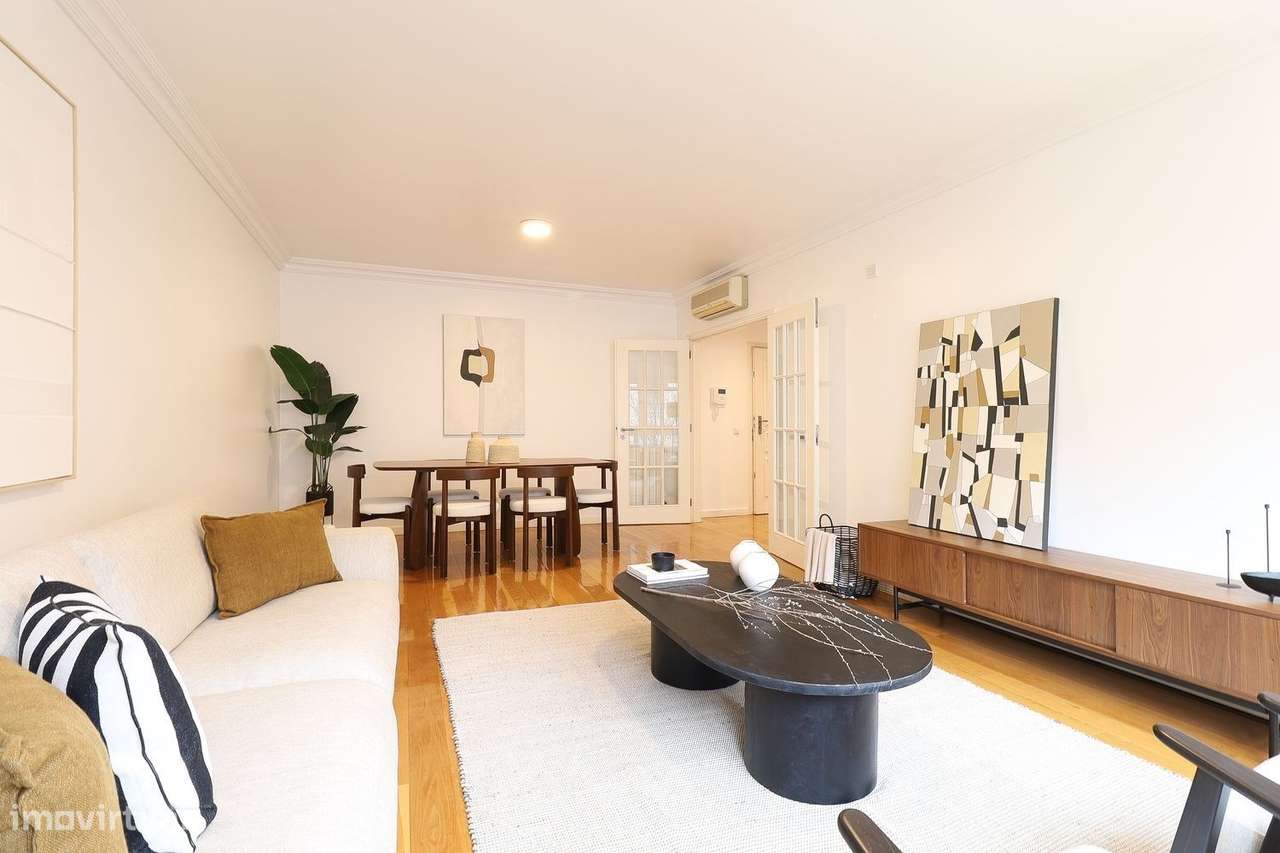 Apartamento T2 com garagem no coração de Campo de Ourique, Lisboa-7