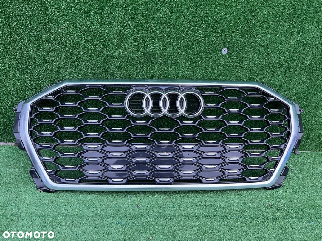 GRILL ATRAPA ZDERZAKA AUDI Q3 83A 83F S-LINE - 1