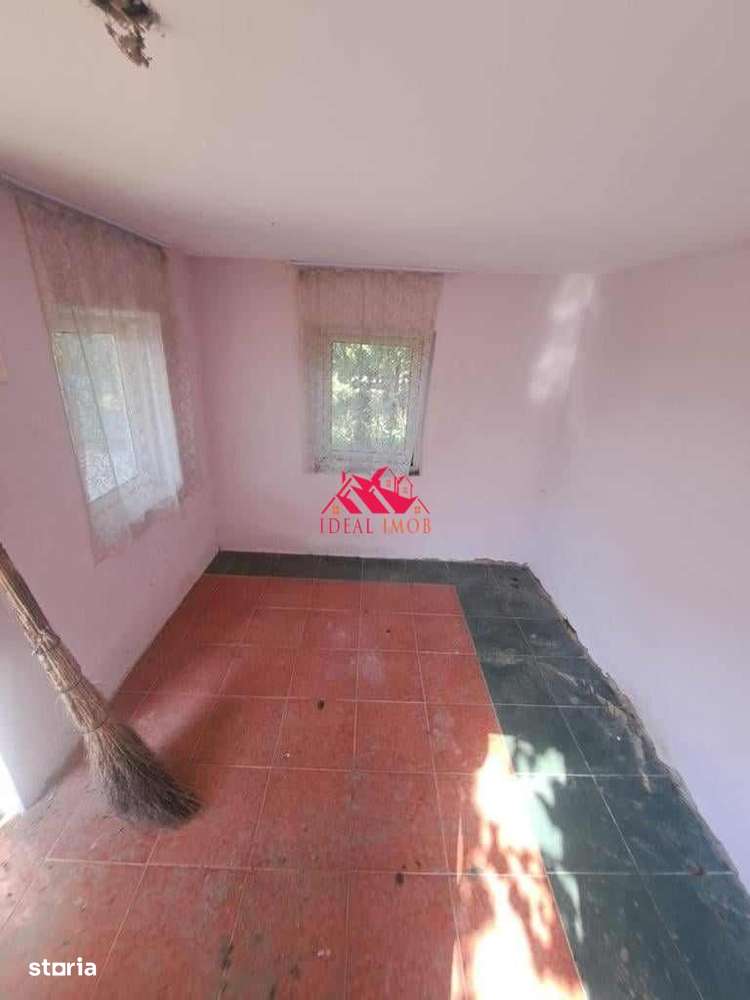 Casa de Vanzare Gaiceana - Imagine principală: 4/4