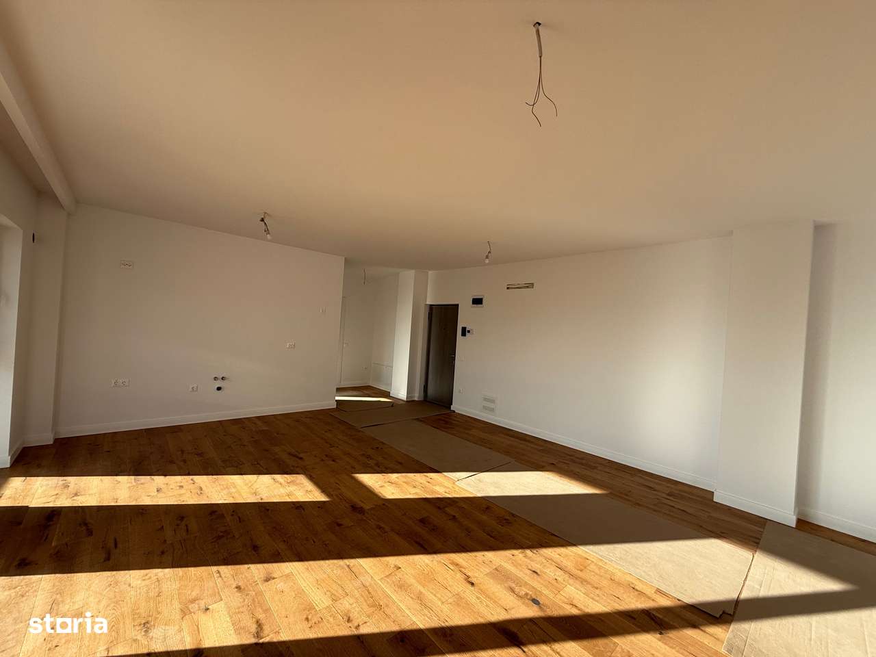 Apartament 3 camere finisat CU CF - Imagine principală: 4/20