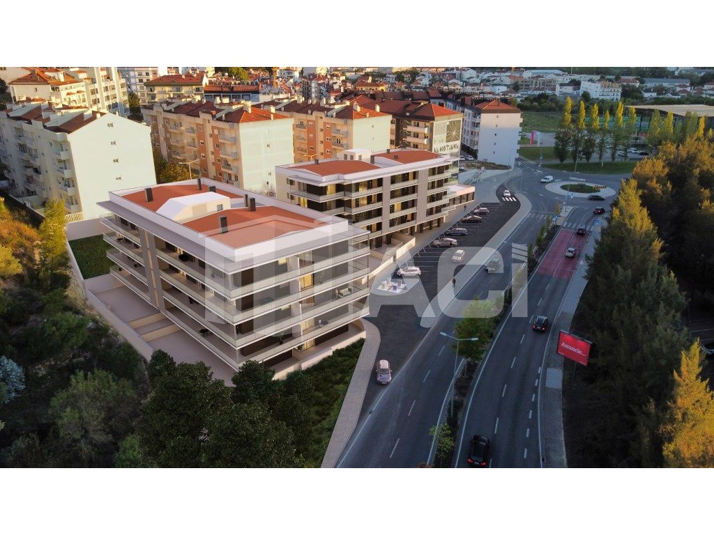 APARTAMENTO NOVO T2 2ºE (FR. P) - Edifício Avenida 1