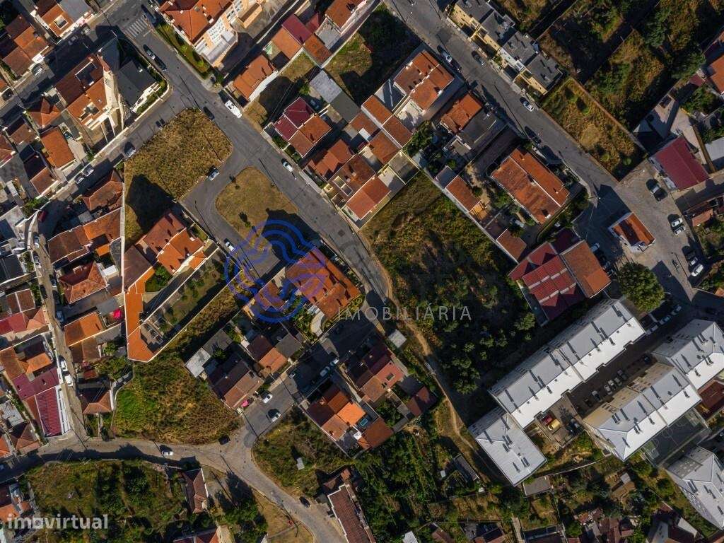 Terreno Urbano - Grande imagem: 2/14