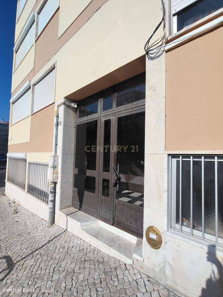 Apartamento T2 Odivelas perto do Metro - Grande imagem: 4/26