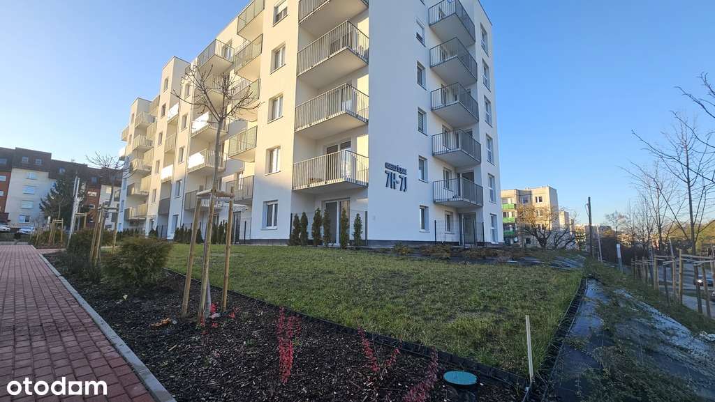 3 pokoje z dużym salonem.-2