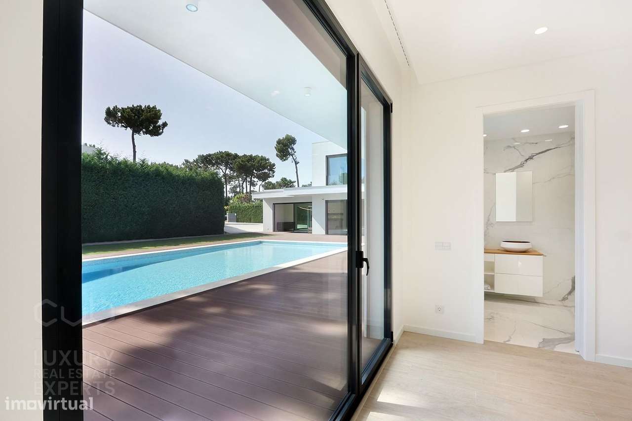 Moradia de Luxo T5 com Piscina na Herdade da Aroeira | Condomínio Priv-41