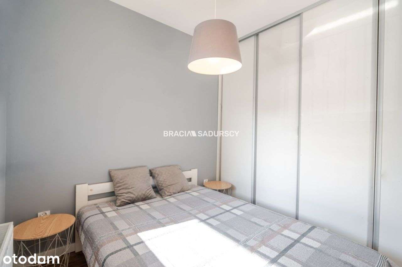 Komfortowo urządzone mieszkanie (taras i parking)-7