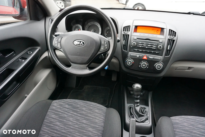 Kia Ceed Cee'd 1.4 Comfort - 13