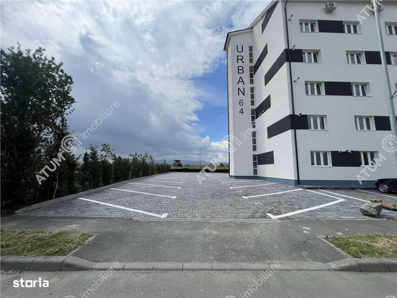 Garsoniera finisata la cheie zona Lazaret din Sibiu. - Imagine principală: 2/11