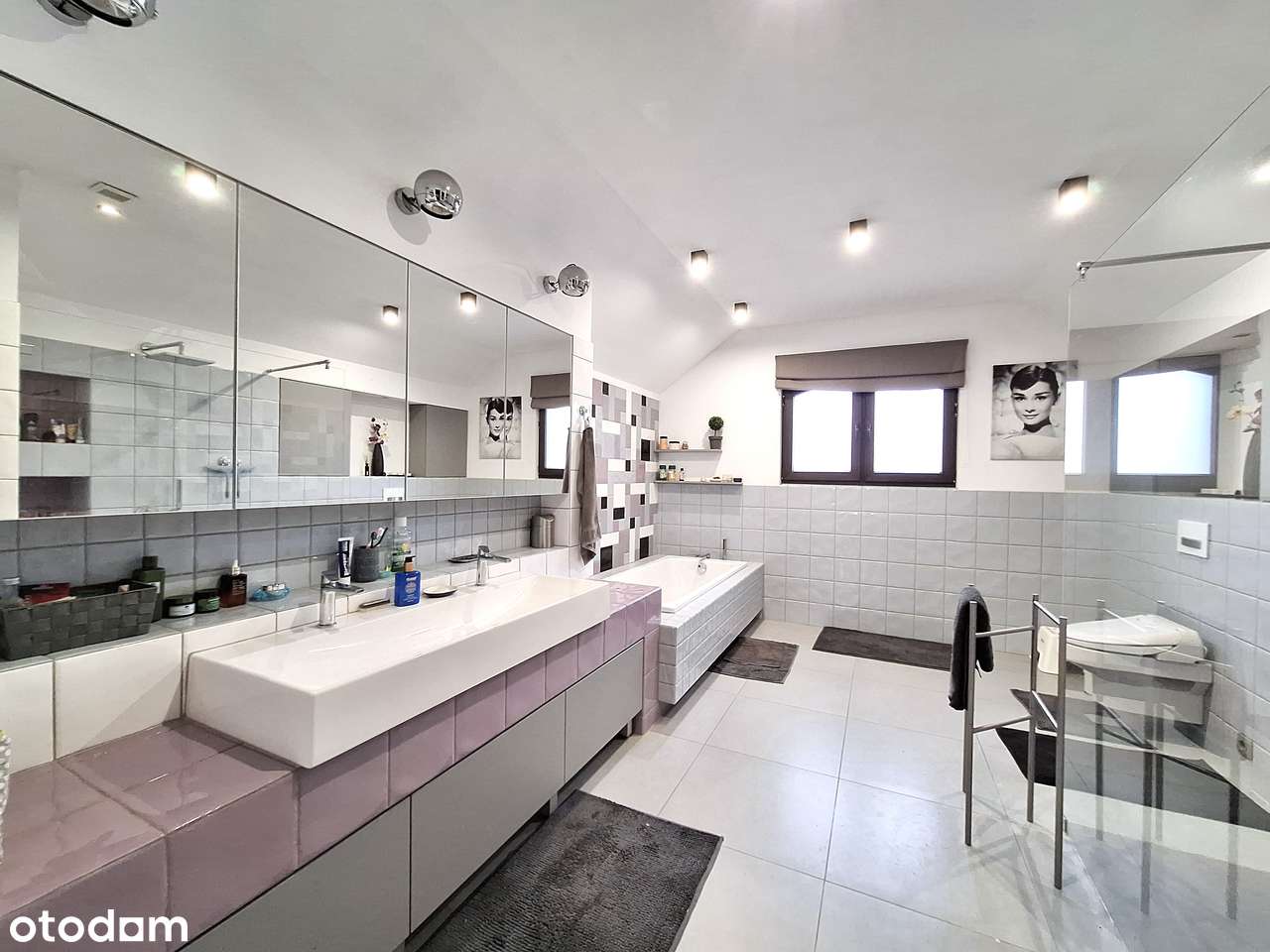 Komfortowy dom 177 m2 z pompą ciepła i dużym ogrodem 900m2 / Bielawa-10