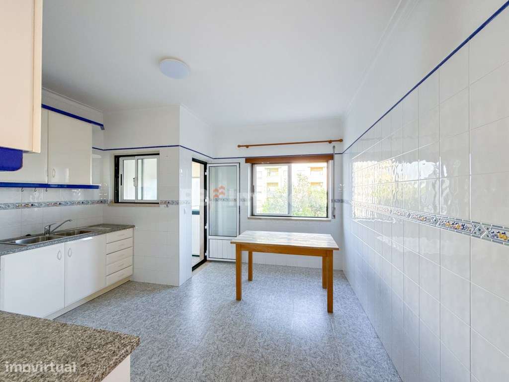 T3 Espaçoso no Entroncamento Conforto, Espaço e Localização Privile...-8